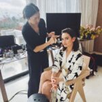 Lily James Instagram – I’m a little late… But this was the Golden Globes ♥️ 
Honoured to have been there Thank you @donatella_versace @charlottetilbury @onlynaturaldiamonds @harrywinston 🤍
And of course @rebeccacorbinmurray @ninapark @halleybrisker @betina_goldstein @taralcassandro damn I loved the chilled vibes x @shilabeautycenter