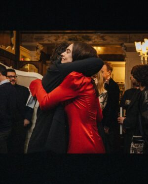 Lily James Instagram - Magical time in Rome with Finalmente l’Alba. 🇮🇹
Thank you so much @maisonvalentino for the most stunning gown for the premiere 🤍
Photos in the dark in Rome in Valentino by @clementina.dirobilant were captured in minutes before rushing to the film. Grazie millie!