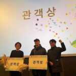 Lim Se-mi Instagram - @siff.kr 서울독립영화제 | 딸에 대하여 🌈 서독제 관객분들께 무지개를 선물하고 싶어 고민하다 알맹상점 칫솔이 딱이다 생각했는데 금자님이 관객과의 대화에 오시는 분들께 무지개 대나무 칫솔을 전부 지원을 해주셨어요. 금자님 최고 ♥️ 관객상. 촬영상을 받았습니다. 고맙습니다. 그리고 축하합니다. 이미랑 감독님 제정주 피디님 ! 촬영 감독 김지룡 감독님 ! 모든 관객여러분 최고입니다 ! @almang_market 올해 두번 더 딸에 대하여 상영이 있다고 들었어요. 에무시네마에서, 그리고 강릉에서 만날 수 있었으면 🙏♥️ #서울독립영화제 #SIFF #딸에대하여 #알맹상점 #대나무칫솔
