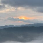 Lim Se-mi Instagram - 운탄고도 SKYRACE 지난 해 울릉도에서 함께 한 마라닉식구들과 쥬디런 은주감독님과 함께 다시 자연을 달렸습니다. 뜨거운 볕에서 함께 뛰고 응원해주신 분들 멋졌고 힘이 났습니다. 이렇게 달릴 수 있게 해주는 자연에게 무한한 감사를. 📷 명희언니 @bobae.jpg #UTGD #SKYRACE #트레일러닝 #TrailRunning #마라닉 #쥬디런 #마라닉액터스 #굿러너컴퍼니 #운탄고도