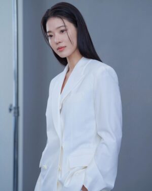Lim Se-mi Instagram - 🤍

@j00yena X @noon_company X @highmiles_official