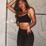 Lina Tejeiro Instagram - 🤎