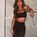 Lina Tejeiro Instagram - 🤎