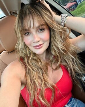 Lina Tejeiro Instagram - Color favorito ♥️