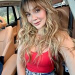 Lina Tejeiro Instagram - Color favorito ♥️