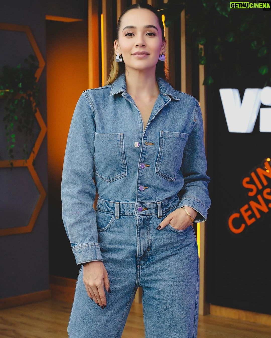Lina Tejeiro Instagram - Miércoles de Nominados 💙 📸 @waltergomezurrego