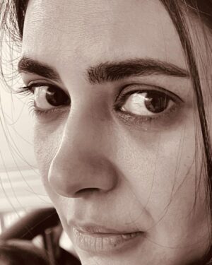 Linda Kiani Instagram - Big eyes…