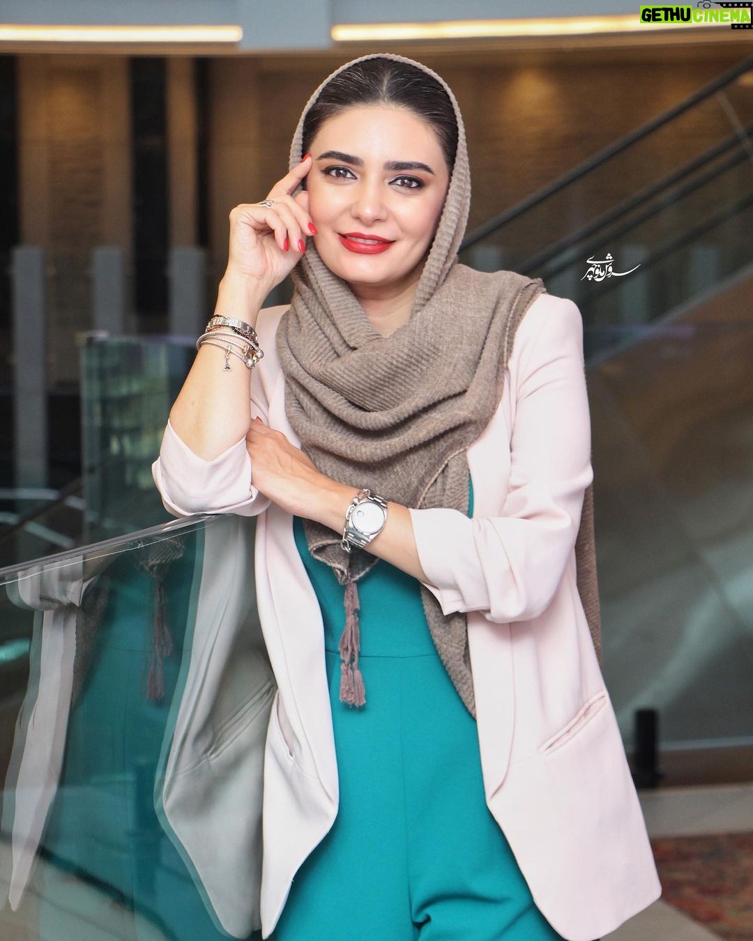 Linda Kiani Instagram - اکران مردمی فیلم سینمایی بازیوو هدیش مال