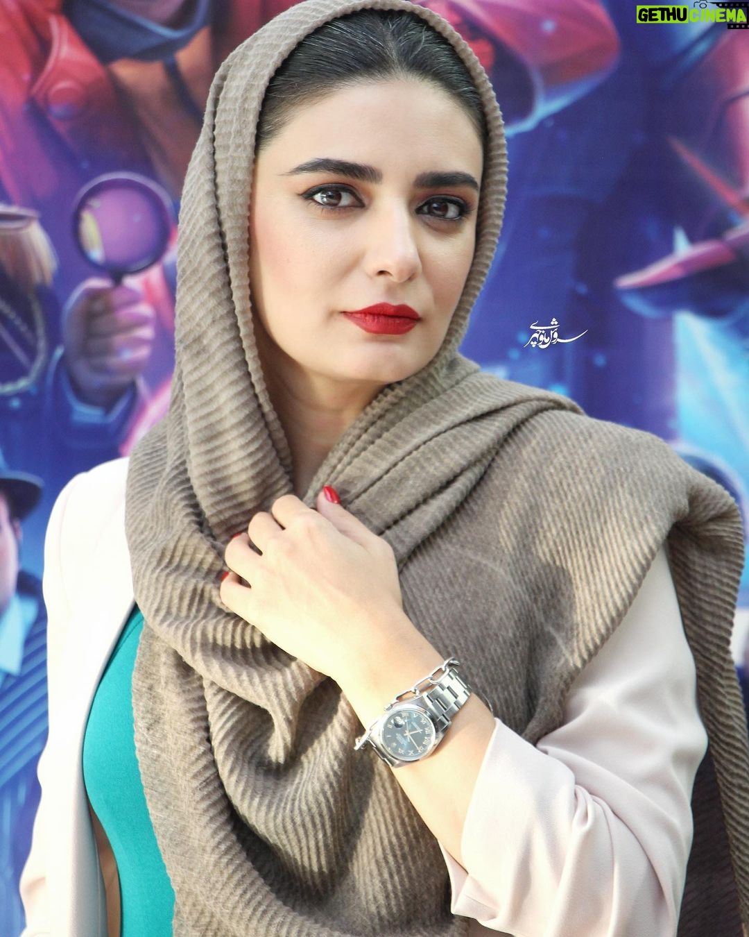 Linda Kiani Instagram - اکران مردمی فیلم سینمایی بازیوو هدیش مال