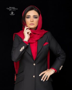 Linda Kiani Instagram - ممنونم از دوست عزیزم مسیح زاد
 بابت طراحی زیبا