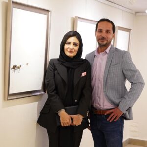 Linda Kiani Instagram - دیدار با خانم لیلی گلستان عزیز و دوستان قدیمی
 در نمایشگاه نقاشی دوست عزیزم پارسا پاینده

 خرداد/۱۴۰۱
 بماند به یادگار