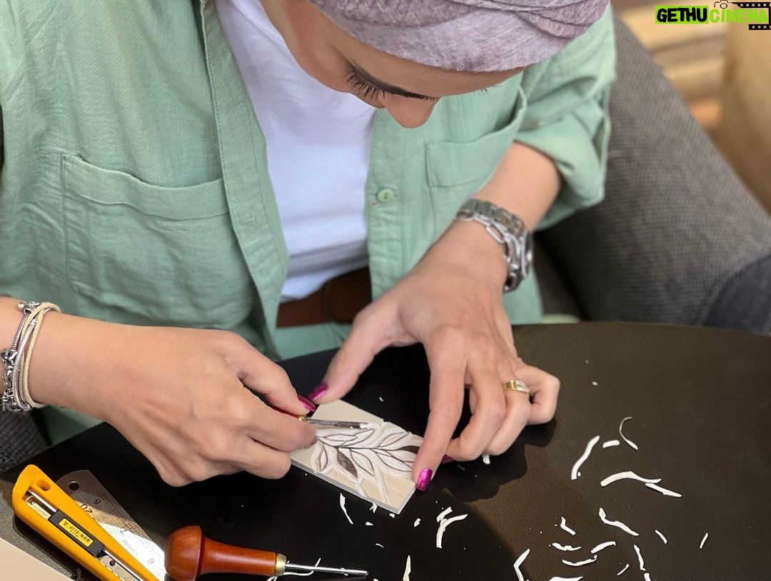 Linda Kiani Instagram - چه روز عجیبی بود امروز برام ساعتها کنار دوستانی که از دل و جان همراه بودن و پر از انرژی خوب🍒 اردی بهشت ۱۴۰۱