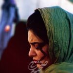 Linda Kiani Instagram - 🎬یک ماه مانده به اکران عمومی؛ «صحنه زنی» راهی نوزدهمین جشنواره «چنای» هند شد . فیلم سینمایی «#صحنه_زنی» به کارگردانی علیرضا صمدی، تهیه کنندگی مجید رضابالا و سرمایه گذاری مسعود و مجید زارع که از ماه آینده ۲۴ آذر ماه اکران خود را توسط پخش #بهمن_سبز در سینماهای کشور آغاز می‌کند؛ در دومین حضور بین المللی خود، در نوزدهمین دوره جشنواره «چنای» هند به نمایش در می‌آید. . نوزدهمین دوره این جشنواره از ۱۶ تا ۲۳ دسامبر ۲۰۲۱ برابر با ۲۵ آذر تا ۲ دی ماه ۱۴۰۰ در شهر چنای هند برگزار می شود. . پیش از این و در اولین حضور بین المللی، فیلم سینمایی «صحنه زنی» برای حضور در هفتاد و پنجمین جشنواره بین المللی «سالرنو» ایتالیا انتخاب شده بود. . پخش بین المللی فیلم «صحنه زنی» توسط مرکز بین الملل سازمان سینمایی سوره انجام می‌گیرد. . #تموم_آدما_انگار_یه_درد_مشترک_دارن . موشن گرافیک: امین ملک زاده @Sahnehzani @mahtab.keramati @bahramafshariofficial @sirmajid_salehi @lindakiani4 @alirez.samadi @farzanehsoheili @bahmansabz_ir @Soureh_Cinema