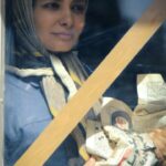 Linda Kiani Instagram - داستان یک قهرمان ! پوستر #منصور رونمایی شد . در آستانه اکران عمومی «منصور» به کارگردانی سیاوش سرمدی و تهیه‌کنندگی جلیل شعبانی از پوستر این فیلم سینمایی رونمایی شد. . «منصور» از چهارشنبه 19 آبان روانه پرده سینماهای سراسر کشور اکران می شود. . محسن قصابیان نقش #شهید_ستاری را در فیلم سینمایی «منصور» ایفا می‌کند و لیندا کیانی، مهدی کوشکی، حمیدرضا نعیمی، کیومرث مرادی، علیرضا زمانی‌نسب، سید جواد هاشمی، و قاسم زارع دیگر بازیگران این فیلم هستند. . فیلم سینمایی«منصور» محصول سازمان هنری‌ رسانه‌ای #اوج و تولید شده در #استودیو_بادبان است و فیلمیران پخش این فیلم را برعهده دارد. طراح پوستر: محمد تقی پور @mansour_movie @siavashsarmadi @mohsen.ghasabian @lindakiani4 @hamidreza_naeimiii @seyedjavadhasheminet @mehdi_koushki @kiomarsmoradi