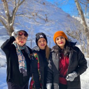 Linda Kiani Instagram - یادگاری برای سالگرد دوستی
۷ مهر ۱۴۰۰