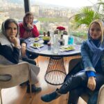 Linda Kiani Instagram - هفت مهر امسال دوستیمون ۲۲ ساله شد دوستان روزهای خوب و بد زندگیم همدم شادی و غم قهر و آشتی و هزار خاطره ی تلخ و شیرین که فقط مزه ی شیرینیاش در خاطرم مونده🤗