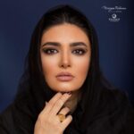 Linda Kiani Instagram - یک بار هم ای عشقِ من، از عقل میندیش بگذار که دل حل بکند مسئله ها را… #محمد علی _بهمنی#لینداکیانی