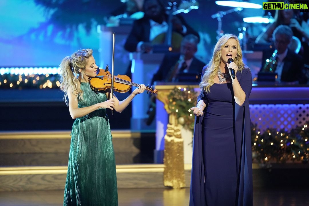 Lindsey Stirling Instagram - So nice we'll do it twice. If you missed the CMA Country Chiristmas, check out an encore presentation, airing on Wed, Dec. 20 at 10/9c on ABC! The entire program will also be available On Demand and streaming on Hulu and Disney+ for six months!
