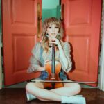 Lindsey Stirling Instagram – Giving fully of your heart is never ever stupid and it’s never a waste. Even if in the end that passion wasn’t valued, returned or deserved. I will not allow myself to feel like I’m the idiot in a journey that I showed up fully for. I’m going to call that bravery. 📸 @heather.rival