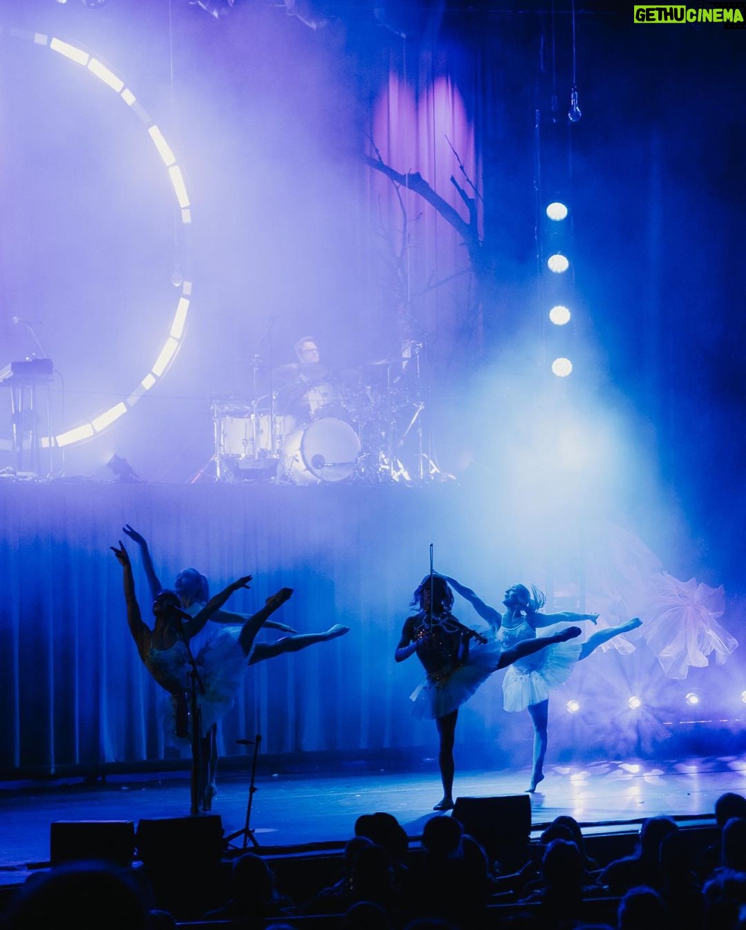 Lindsey Stirling Instagram - I’m already excited for the Christmas tour shenanigans to begin.