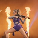 Lindsey Stirling Instagram – #kashmir #lollapalooza