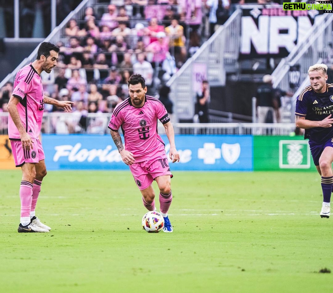 Lionel Messi Instagram - Gran partido de todos y victoria en el Clásico!!! 💪 Chase Stadium