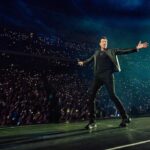 Lionel Richie Instagram - Running with the night ✨