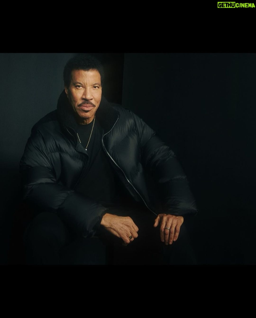 Lionel Richie Instagram - Sundance in snapshots 📸✨ Director @baomnguyen Producer @julian0ttingham Producer @bruce.eskowitz Producer #lionelrichie @netflix Ted Serandos Style @davethomasstyle @torstenwitte Sundance Film Festival
