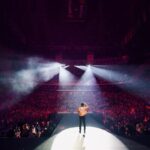Lionel Richie Instagram - Nights in Montréal ✨