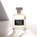Lionel Richie Instagram - LIVE // Fragrance Drop ☀️ EASY LIKE SUNDAY MORNING is finally here exclusively @hsn Top Notes: Fresh Strawberry, Grapefruit, Almond Blossom Middle Notes: Jasmine Sambac, White Freesia, Waterlily