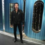 Lionel Richie Instagram - Moments before hitting the #Idol stage 🕶️✨