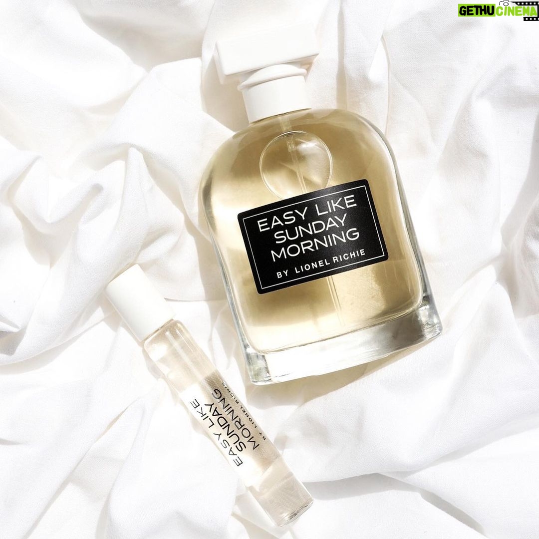 Lionel Richie Instagram - LIVE // Fragrance Drop ☀️ EASY LIKE SUNDAY MORNING is finally here exclusively @hsn Top Notes: Fresh Strawberry, Grapefruit, Almond Blossom Middle Notes: Jasmine Sambac, White Freesia, Waterlily