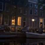 Lionel Richie Instagram – Exploring Amsterdam and cruising through their iconic canals… 🛶 🎂🥳