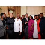 Lionel Richie Instagram - British Vogue’s Editor-in Chief @edward_enninful OBE and @vanessakingori OBE hosted an incredible lunch in celebration of the key players involved. Eva Omaghomi LVO, director of community engagement for King Charles III and Queen Camilla. The Ascension Choir, who performed “Alleluia” at Westminster Abbey. Baroness Valerie Amos, who had a momentous role in the Coronation service. And Rose Josephine Hudson-Wilkin MBE, the first Black woman to become bishop of the Church of England. @vanessakingori @edward_enninful @evaomaghomi @britishvogue @princestrust Photo: @marco.bahler Fortnum & Mason