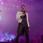 Lionel Richie Instagram - The little details about the big picture…✨ Custom designed satin tailcoat by @davethomasstyle with black @swarovski hand beading on collar and cuffs and an explosion of crystals cascading from the shoulders. - Thanks Dave 🤩