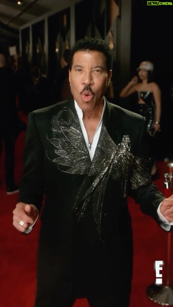 Lionel Richie Instagram - Coming in hot… 😂 @eentertainment & @enews #LiveFromE #grammys