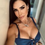Lis Vega Instagram - Cuando sabes lo que vales, sabes lo que mereces 🧿🪬 Disfrutemos la vida que es un suspiro y cada historia una bendición llena de aprendizajes 🫶🏼♾️ Que nada ni nadie te quite esa luz que llevas dentro ✨ Bendecido día 🫶🏼♾️🙌🏻 #collection by @mystikactivemx 🧿 #myflow @the_grand_lashes #pestañas 🫶🏼 En el Camino