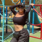 Lis Vega Instagram - El que a reconocido la belleza en su interior la verá donde quiera que valla, y la plasmará donde quiera que mire 🦋 Reiníciate en este mágico día que comienza , esta mágica oportunidad de volver a renacer 🕉️ NUNCA PIERDAS LA FE EN TI Y EN LA DIVINIDAD ✨🫶🏼♾️🙌🏻 #vibes #lovemylife #onedayatatime ♾️🫶🏼 En el Camino