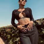 Lis Vega Instagram - 💫 ME TIME #newcollection by @mystikactivemx 🖤 #myfiow #outfits #style #fashion #flow #fashion #womansfashion #mexico #colombia Mexico City, Mexico