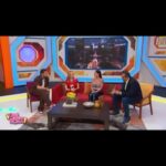 Lis Vega Instagram - Es hoy @quebuenahora y no se pueden perder esta linda entrevista llena de sorpresas y muchas carcajadas ♾️♾️🫶🏼 @canalunicable 7 :00 pm 🇲🇽 me siento muy contenta de esta linda invitación y de estar al lado de actores que admiro mucho de años @michellevieth @omarfierrooficial 🫶🏼 Gracias por esta hermosa presentación @nicolaporcella12 dios siga bendiciéndolos 🙌🏻✨♾️ Gracias a mi paisano , amigo y productor @alexisnunezoliva siempre llenando de buenos contenidos la televisión , gran creativo 🙌🏻♾️ . . . #outfits by @mystikactivemx 🪬 . #actriz #cantante #mexicana #cubana #latina