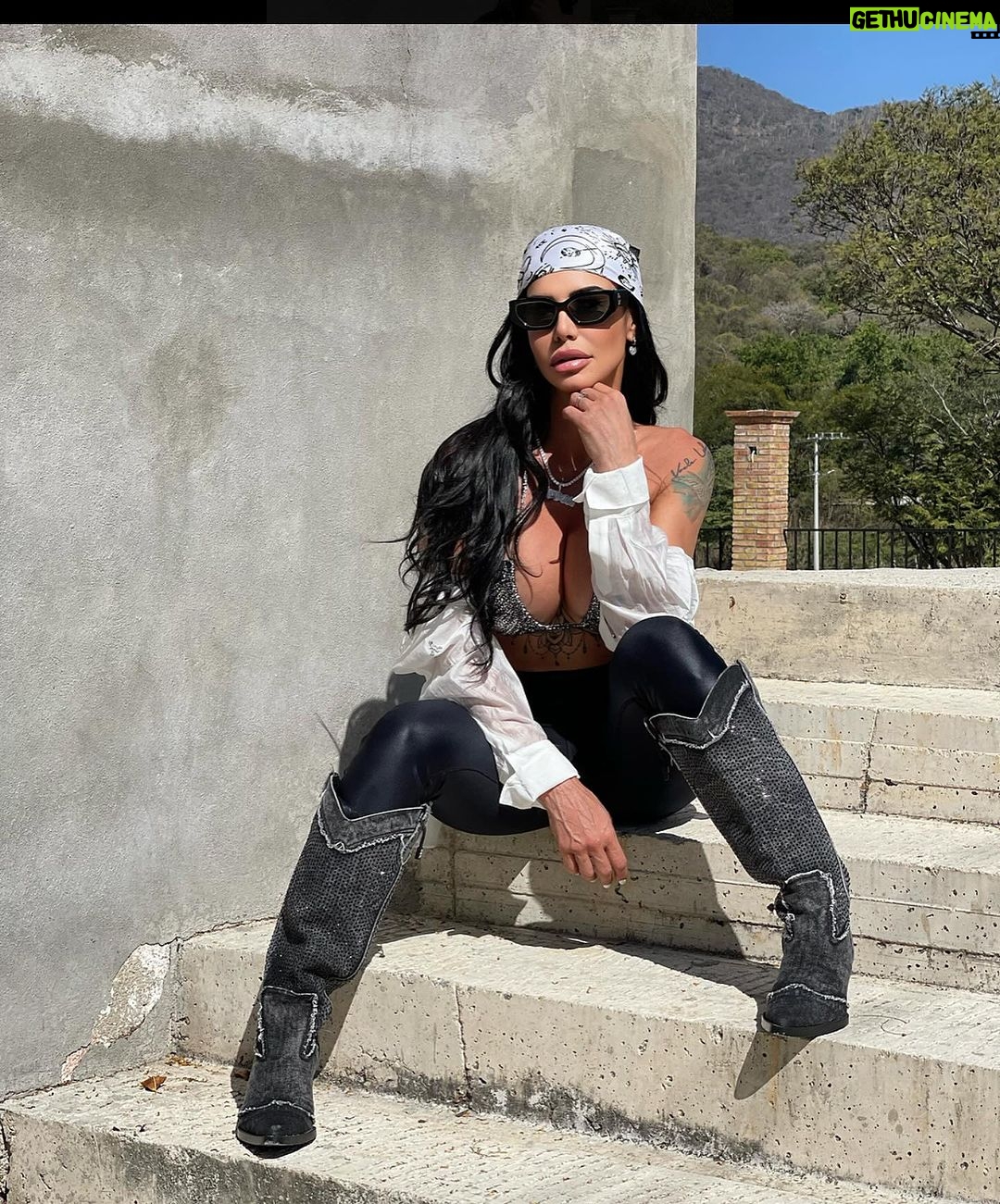 Lis Vega Instagram - 🤍 ESENCIA #nevergiveup ♾️🎶 #enjoythemoment 🫶🏼 𝓜𝔂 𝓵𝓲𝓯𝓮