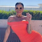 Lis Vega Instagram - 🫶🏼 The silence of my mind will feed my soul and I will be reborn again. #goodnigth 🧡💫 #undiaalavez ♾️🫶🏼💫🙌🏻 En el Camino