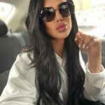 Lis Vega Instagram - 🤪😉✌️🫶🏼♾️ hello universo Mente educada, corazón agradecido , amoroso , bondadoso, energía elevada , positiva , cuerpo sano, y una esencia genuina 🤍 Deja que cada día te sorprenda , confía en tus procesos y sus enseñanzas 🫶🏼♾️ NO TE DETENGAS 🦋 Haz que los días cuenten 🫶🏼♾️🤍 Bendecido día para todos 🙌🏻♾️💋 𝓜𝔂 𝓵𝓲𝓯𝓮