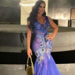 Lis Vega Instagram – Que el sueño valga el desvelo ✨♾️🫶🏼🇲🇽💙
Fue una noche mágica llena de sorpresas , mi corazón está en plenitud , gracias universo por seguir soñando despierta 🫶🏼♾️🙌🏻🕉️
Ame este diseño del gran diseñador mexicano @mitzyofficial_  tqm y admiro amigo mío 💙 
Y #stylehair by @alexismay2feel mi hermano 💙 

#gala #coronacion #diainternacionaldelmariachi #mexico #alfombraroja #womasstyle #glamour #cantante #actriz #latina #cubana #mexicana 🫶🏼 Mexico City, Mexico
