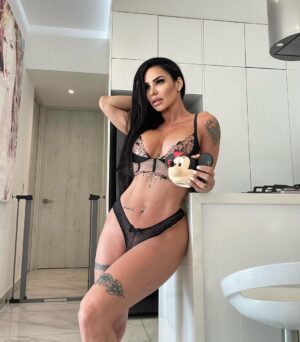 Lis Vega Instagram - Hoy es un mágico día ✨DECRETADO 🌅
Mi visión es muy clara ,
No pasado, no futuro, solo en el aquí y ahora , solo por hoy vivo , no quiero ser nadie más , ni tener lo que otros tienen , ni desear estar con otras personas más que no sean las que son parte hoy de mi vida , las que conectan conmigo , aman y amo genuinamente ♾️🫶🏼🙌🏻 
Los que se quieran ir que se vayan y los que se queden los abrazaré desde el amor muy fuerte , yo no persigo , yo atraigo ✨♾️
NADA ES MÁS FUERTE QUE UNA MUJER QUE SE RECONSTRUYE ASÍ MISMA DESDE SU FUERZA INTERIOR 🫶🏼 
AMO A MINNI Y MI ☕️ DE LAS MAÑANAS , MI GRATITUD CADA DESPERTAR ES MI MAYOR MOTOR , respirar , sentirme viva 🌅
.
.
.
.
.
#newcontent #onlyfans NUEVO CONTENIDO SIN CENSURA SOLO EN MI ONLYFANS #playboy #playmate #playboymx #latina #celebrities