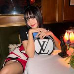 Lisa Instagram – Félicitations pour les 10 ans de @nicolasghesquiere Un grand merci de m’avoir invitée, le dernier show de la fashion week finit en beauté 🤍