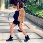Lisa Haydon Instagram – 💃🏼 🐣 #husbandsofinstagram