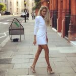 Lisa Haydon Instagram – Summer in the 🌃