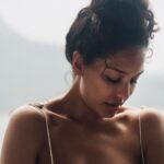 Lisa Haydon Instagram - Was it just world breastfeeding week? In honour of this special week Lara would like to thank everyone that has given her a seat at the table✌🏽✌🏽 📸 @rubylaw