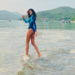 Lisa Haydon Instagram - City but island 🌊@glidesoul @alenasurf Hong Kong